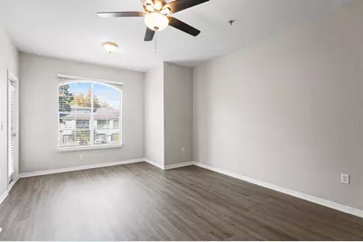 8513 Lucuya Way #209, Temple Terrace, FL 33637 - Photo 5