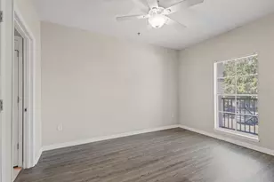 8513 Lucuya Way, Temple Terrace, FL 33637 - Photo 13