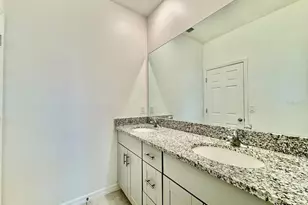 34209 Rogallo Ln, Wesley Chapel, FL 33545 - Photo 21