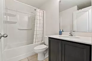 810 Chatham Walk Dr, Ruskin, FL 33570 - Photo 23