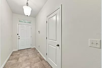 5237 5th Way N, Saint Petersburg, FL 33703 - Photo 3