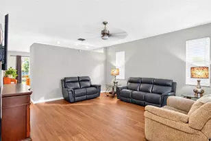910 15th St NE, Ruskin, FL 33570 - Photo 7
