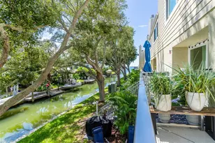 433 S Paula Dr, Dunedin, FL 34698 - Photo 5