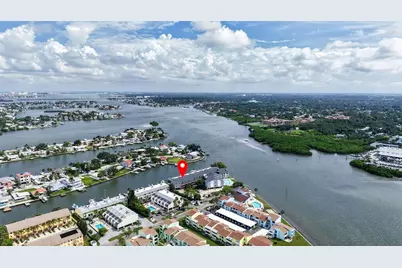 326 Windrush Boulevard #202, Indian Rocks Beach, FL 33785 - Photo 33