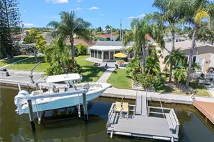 4916 Pompano Dr, New Port Richey, FL 34652 - Photo 1