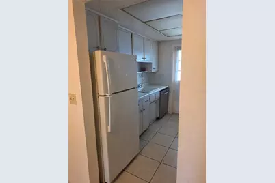 5850 21st Street N #15, Saint Petersburg, FL 33714 - Photo 5