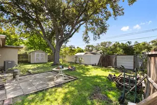 1124 54th Ave N, Saint Petersburg, FL 33703 - Photo 45