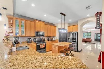 8930 N Newport Avenue, Tampa, FL 33604 - Photo 15