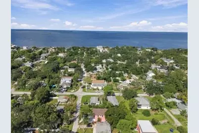 316 Indiana Avenue, Crystal Beach, FL 34681 - Photo 69