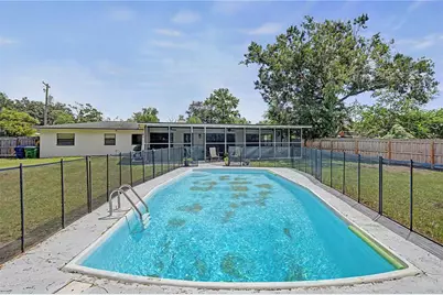 10246 N Valle Drive, Tampa, FL 33612 - Photo 37