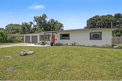 10246 N Valle Drive, Tampa, FL 33612 - Photo 7