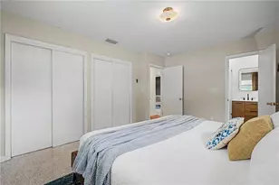 10246 N Valle Dr, Tampa, FL 33612 - Photo 23