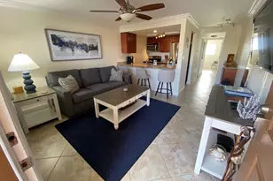 10265 Gulf Blvd, Treasure Island, FL 33706 - Photo 9