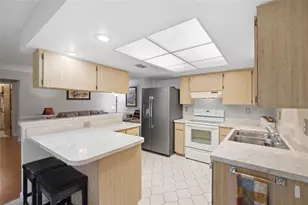 28434 Sonny Dr, Wesley Chapel, FL 33544 - Photo 13