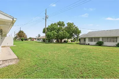 1522 Belle Glade Avenue, Sun City Center, FL 33573 - Photo 31