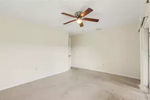 1522 Belle Glade Ave, Sun City Center, FL 33573 - Photo 21