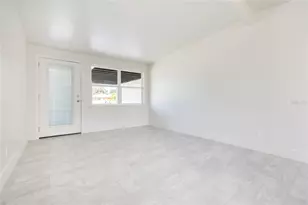 5016 S 86th St, Tampa, FL 33619 - Photo 7