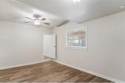 8975 69th Street N, Pinellas Park, FL 33782 - Photo 11