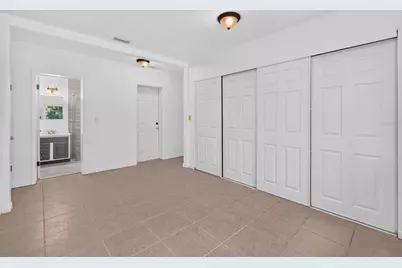 508 2nd Street SW, Largo, FL 33770 - Photo 7