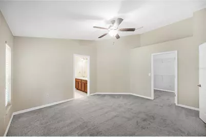 13935 Chalk Hill Place, Riverview, FL 33579 - Photo 11