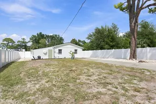 7030 Colfax Dr, Port Richey, FL 34668 - Photo 17