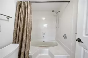 11730 Shipwatch Dr, Largo, FL 33774 - Photo 27