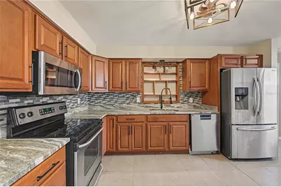 7501 Foxbloom Drive, Port Richey, FL 34668 - Photo 17