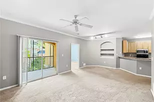 10209 Courtney Palms Blvd, Tampa, FL 33619 - Photo 5