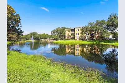 10209 Courtney Palms Boulevard #203, Tampa, FL 33619 - Photo 21