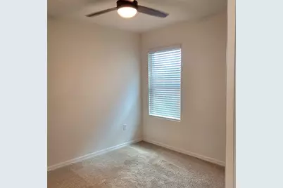 10836 Trailing Vine Drive, Tampa, FL 33610 - Photo 17