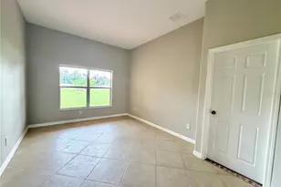 10146 Bloomfield Hills Dr, Seffner, FL 33584 - Photo 5