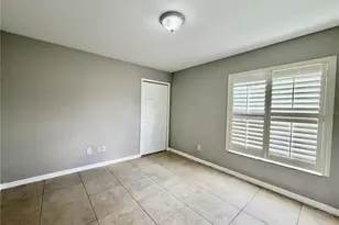 10146 Bloomfield Hills Dr, Seffner, FL 33584 - Photo 9