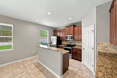 30805 Satinleaf Run, Brooksville, FL 34602 - Photo 15
