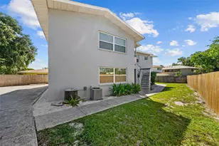 1229 Franklin Circle SE, Clearwater, FL 33756 - Photo 3