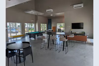 2051 Gandy Boulevard N #513, Saint Petersburg, FL 33702 - Photo 9