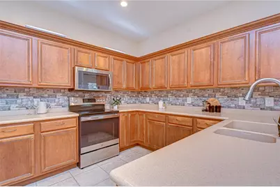 8005 Shaddock Place, Land O Lakes, FL 34637 - Photo 7