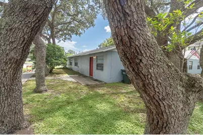 373 5th Street NW, Largo, FL 33770 - Photo 5