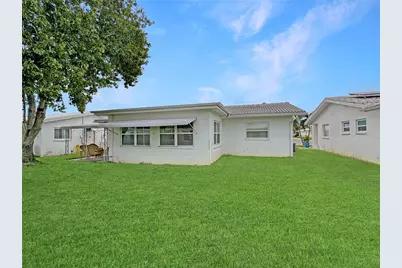9737 36th Way N, Pinellas Park, FL 33782 - Photo 21
