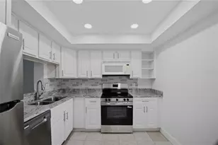 2617 Cove Cay Dr, Clearwater, FL 33760 - Photo 7