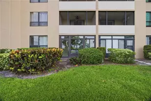2617 Cove Cay Dr, Clearwater, FL 33760 - Photo 17