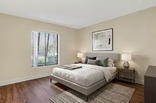 7300 Sunshine Skyway Ln S, Saint Petersburg, FL 33711 - Photo 11