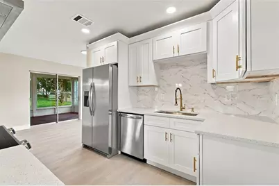 9007 Spring Hill Drive, Spring Hill, FL 34608 - Photo 5