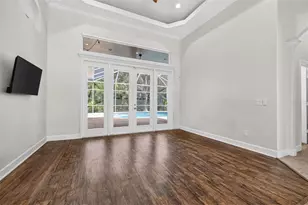 9136 Highland Ridge Way, Tampa, FL 33647 - Photo 5