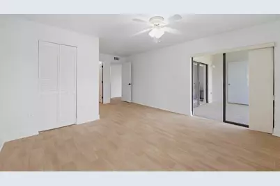 2687 Sabal Springs Circle #104, Clearwater, FL 33761 - Photo 15