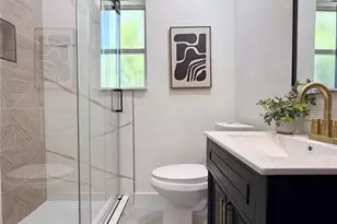 746 38th Ave S, Saint Petersburg, FL 33705 - Photo 23