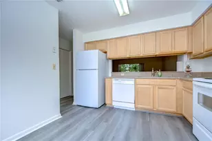 13937 Fletchers Mill Dr, Tampa, FL 33613 - Photo 9