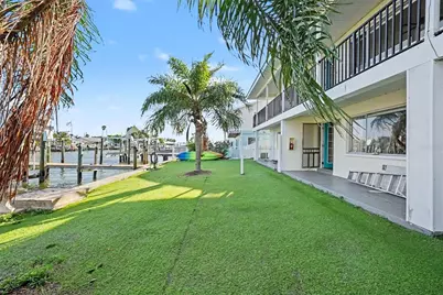 515 129th Avenue E, Madeira Beach, FL 33708 - Photo 21