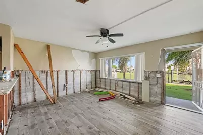515 129th Avenue E, Madeira Beach, FL 33708 - Photo 17