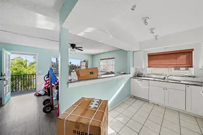 515 129th Avenue E, Madeira Beach, FL 33708 - Photo 3