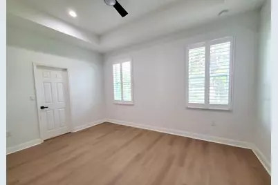 2616 E Cayuga Street, Tampa, FL 33610 - Photo 17
